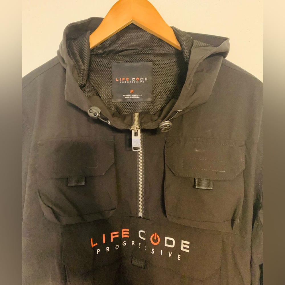 Life Code J03. Black Pullover Windbreaker Like Ne… - image 8